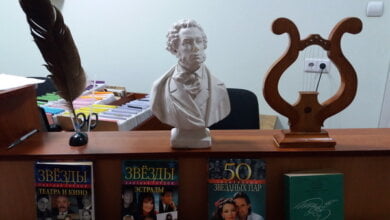 Знайдіть хвилинку, щоб доторкнутись до прекрасного! "Літературна середа" запрошує до бібліотеки в Корабельному районі | Корабелов.ИНФО image 2