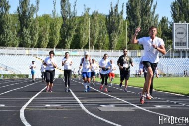 День Независимости в Николаеве начался с пробега в вышиванках | Корабелов.ИНФО image 2