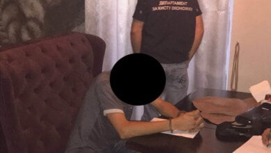 У Миколаєві на хабарі в сумі 12 тис. грн. затримали пожежника | Корабелов.ИНФО image 1