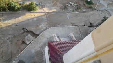 Продолжение эпопеи "Г*вно_и_люди" в Корабельном районе: косметический ремонт дороги поплыл, в прямом смысле слова | Корабелов.ИНФО image 2