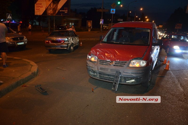 На проспекте Богоявленском столкнулись Volkswagen, «Лада» и SsangYong | Корабелов.ИНФО image 2