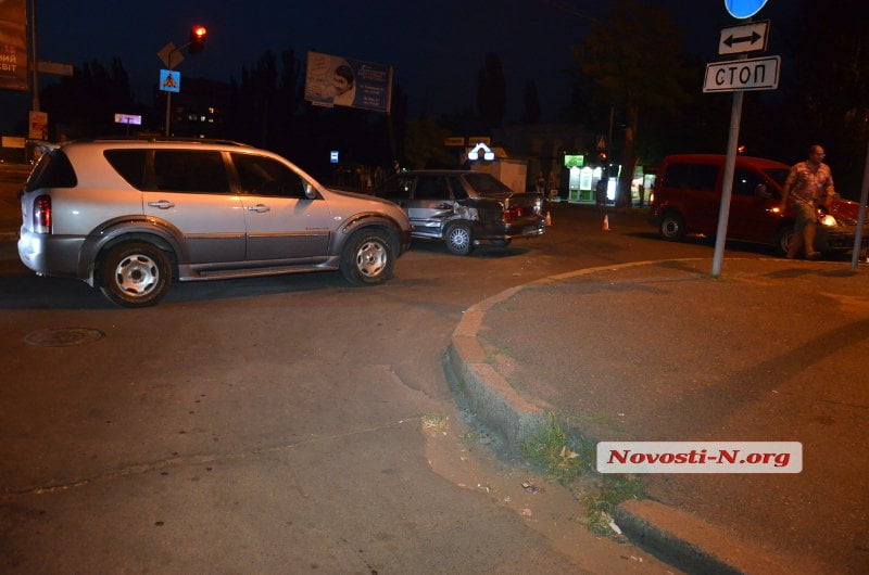 На проспекте Богоявленском столкнулись Volkswagen, «Лада» и SsangYong | Корабелов.ИНФО image 3