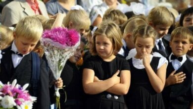 Родители школьников попросили чиновников не приходить на линейки 1 сентября | Корабелов.ИНФО image 1