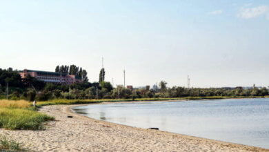 В речной воде у маяка в Корабельном районе содержание кишечной палочки - выше нормы в 140 раз | Корабелов.ИНФО