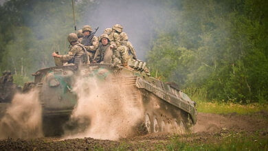 "Кто не согласен - доказывайте позицию в окопе", - Турчинов предлагает увеличить денежное содержание военных | Корабелов.ИНФО