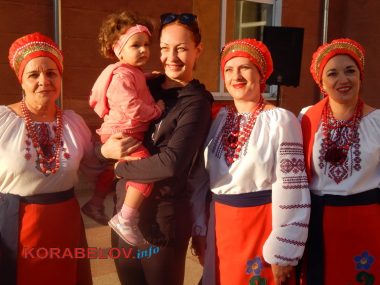 "Венок Украине сплетаю из талантов родного края", - в Корабельном отпраздновали День Независимости страны (ВИДЕО) | Корабелов.ИНФО image 10