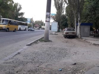 Антисанитария, незаконность... зато все тихо, - житель Корабельного о стихийном рынке | Корабелов.ИНФО образ 2