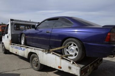 Справжній цвинтар автомобілів «BMW» виявили оперативники у Миколаєві (ВІДЕО) | Корабелов.ИНФО image 6