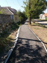 "Куда же подевались бордюры?", - возмущенная жительница Корабельного района Николаева | Корабелов.ИНФО image 5