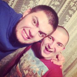 Драка между подростками и АТОшником в ночном клубе Корабельного района (видео) | Корабелов.ИНФО image 6