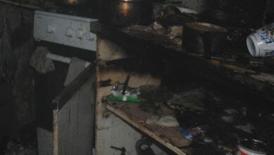 Евакуювавши сусідів, рятувальники ліквідували пожежу квартири на проспекті Богоявленському | Корабелов.ИНФО image 3