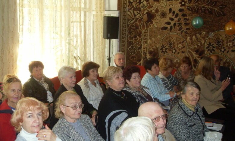 "Слова благодарности вам должны звучать каждый день", - в Корабельном устроили праздник ко Дню пожилых людей и Дню ветерана | Корабелов.ИНФО image 3