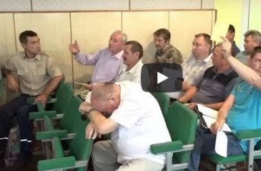 На Николаевщине руководители села назначили себе ежемесячную премию в 300% от оклада | Корабелов.ИНФО