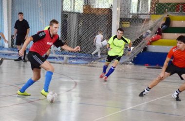 Портовики в Корабельном сразились за звание лучших футболистов «Ника-Теры» | Корабелов.ИНФО image 1