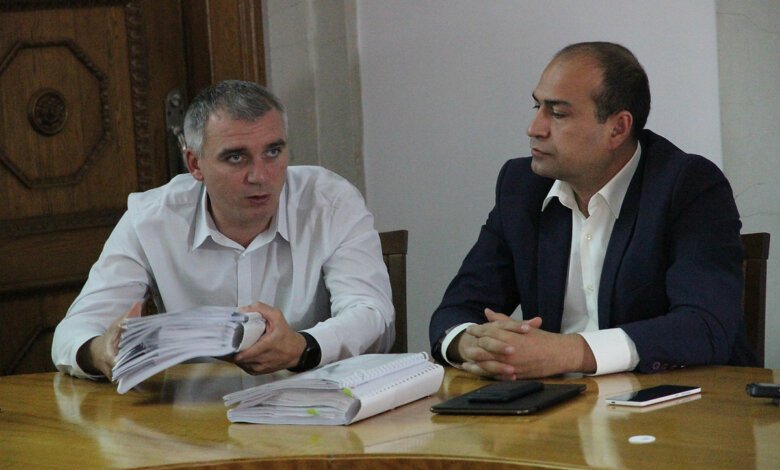 Ездить по нему опасно, - горсовет Николаева намерен ограничить проезд транспорта через Варваровский мост | Корабелов.ИНФО