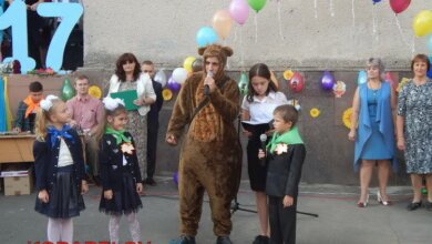 Оберег, Винни-Пух, семейные галстуки... Школа в Корабельном отмечает свой 65-летний юбилей (ВИДЕО) | Корабелов.ИНФО image 7