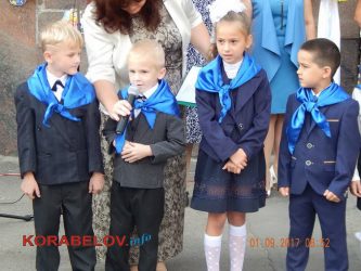 Оберег, Винни-Пух, семейные галстуки... Школа в Корабельном отмечает свой 65-летний юбилей (ВИДЕО) | Корабелов.ИНФО image 6