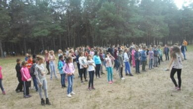 Ученики школы Корабельного района провели с пользой для себя и окружающей среды День здоровья | Корабелов.ИНФО image 13