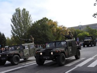 Военный парад, 300-метровый флаг, открытие мемориала погибшим участникам АТО: День защитника Украины в Николаеве | Корабелов.ИНФО image 27