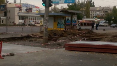 Очень большую скалу сдвинули с места в Николаеве | Корабелов.ИНФО image 1