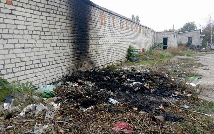 Пожарные потушили пожар на территории предприятия в Корабельном районе | Корабелов.ИНФО