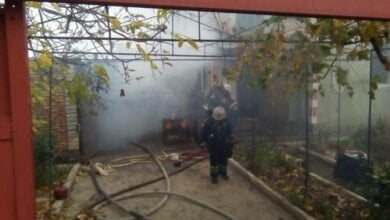 Полум'я на 80 кв. метрів: пожежники врятували від знищення житловий будинок у Корабельному районі | Корабелов.ИНФО image 1