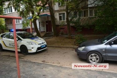 Сдавая назад, автомобиль в Николаеве сбил 82-летнего пешехода | Корабелов.ИНФО image 4