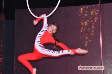 Завораживающее "волшебство": в Николаеве прошел чемпионат по воздушной гимнастике | Корабелов.ИНФО image 15