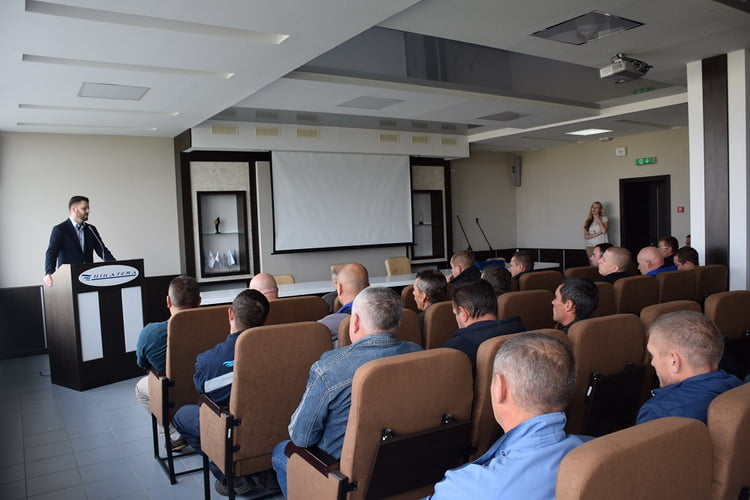 "Ника-Тера" поздравила своих работников и сотрудниц Корабельного военкомата с Днем защитника Украины | Корабелов.ИНФО image 1