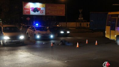 «Маршрутка» № 91 в Николаеве сбила насмерть пешехода, который перебегал дорогу в неположенном месте | Корабелов.ИНФО image 2