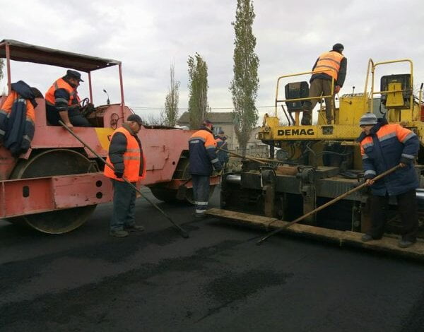 Вдоль кладбища в Корабельном районе ремонтируют дорогу | Корабелов.ИНФО image 1