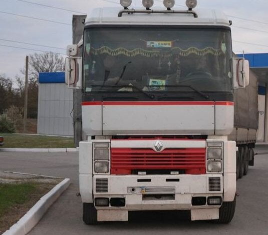 "Фура" сбила девушку в Николаеве и скрылась с места происшествия | Корабелов.ИНФО image 1