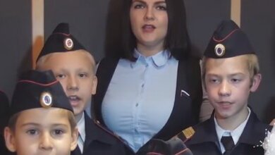 «Дядя Вова, мы с тобой»: российские школьники спели о готовности идти в последний бой | Корабелов.ИНФО