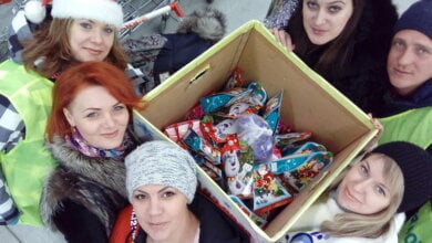 Молодежь "Ольвии" в супермаркете Корабельного района собирала сладкие подарки для детей с тяжёлой судьбой | Корабелов.ИНФО image 4