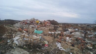 "С каждым годом кучи все выше и выше", - николаевец возмущен стихийной мусорной свалкой в Корабельном районе | Корабелов.ИНФО