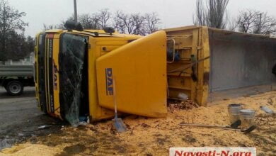 В Корабельном районе перевернулся седельный тягач с кукурузой | Корабелов.ИНФО image 3