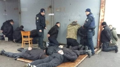 Стрельба и взрывы гранат: в Николаеве пытались захватить рынок «Колос» | Корабелов.ИНФО image 3