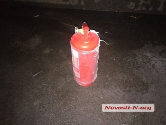 Неизвестные в Николаеве подожгли «Mercedes» владельца стоматологии | Корабелов.ИНФО image 3