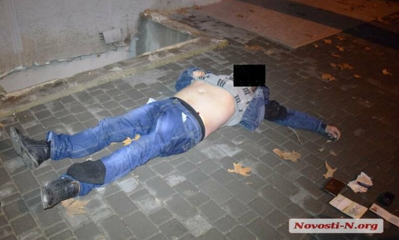 В Николаеве провалился в яму и разбился насмерть сержант морской пехоты | Корабелов.ИНФО image 1