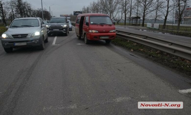 Тройное ДТП: «Мазда», «Хюндай» и «Опель» не смогли разъехаться на перегоне | Корабелов.ИНФО image 1