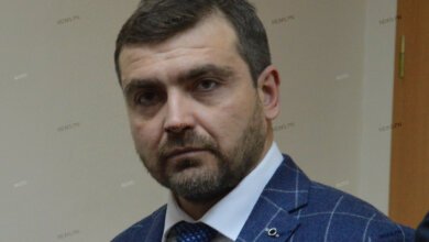 Директор Николаевского аэропорта принес взятку губернатору Савченко и был задержан полицией | Корабелов.ИНФО