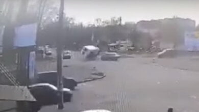 ВИДЕО аварии, в которой перевернулась "маршрутка" с детьми. В ДТП травмированы 8 юных пассажиров | Корабелов.ИНФО