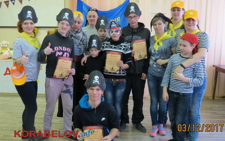 Поклялись дружить, заработали пиастры, обезвредили бомбу... Команда "Моряч-ОК" устроила школьникам Пиратский квест | Корабелов.ИНФО image 35
