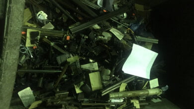 Николаевские полицейские утилизировали добровольно сданное, найденное и изъятое оружие (ВИДЕО) | Корабелов.ИНФО image 6