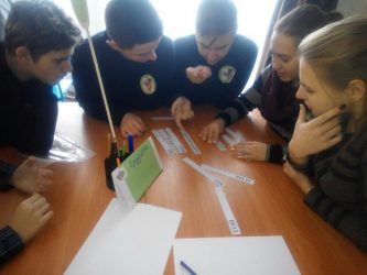 Дух соперничества, новые знания и приятное общение: ученики 4 заведений в Корабельном районе встретились на "Брейн-ринге" | Корабелов.ИНФО image 4