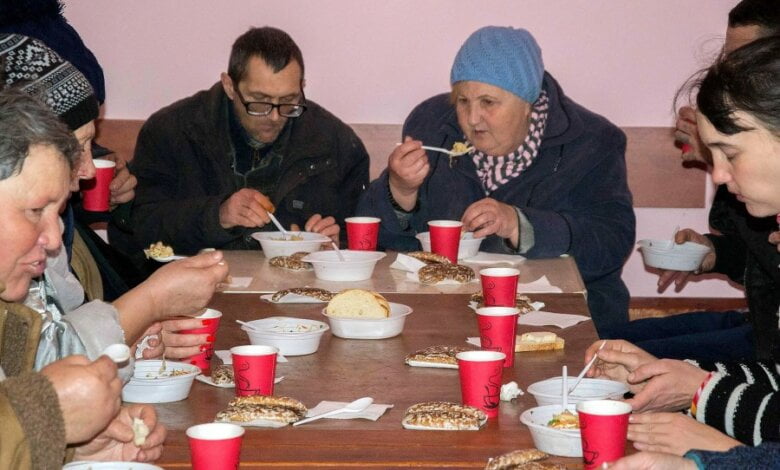 Сектанты открыли в Корабельном районе "Столовую милосердия" для малоимущих | Корабелов.ИНФО image 5