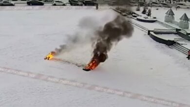 В России уволенный чиновник совершил акт самосожжения. ВИДЕО 18+ | Корабелов.ИНФО