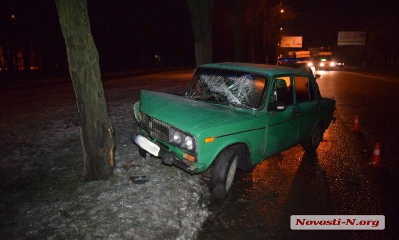 Пьяный водитель на «Жигулях» врезался в дерево на проспекте Богоявленском | Корабелов.ИНФО