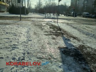 "Контроль на линии": где в Корабельном районе 23.01 было скользко, а где снег почистили и песка не пожалели (ФОТО) | Корабелов.ИНФО image 23