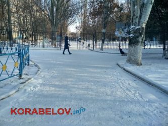 "Контроль на линии": где в Корабельном районе 23.01 было скользко, а где снег почистили и песка не пожалели (ФОТО) | Корабелов.ИНФО image 31